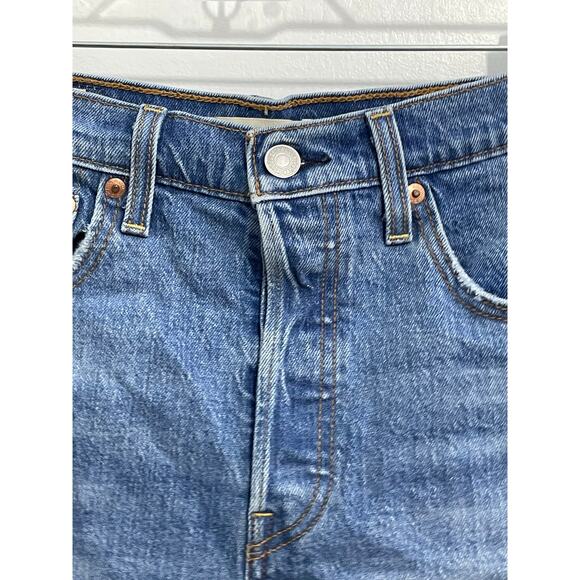 Levi's Premium Ribcage Cut Off Jean Shorts Size 28 High Rise Button Fly Rave - Picture 3 of 9